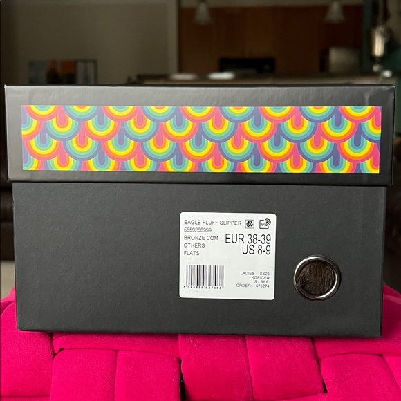 Kurt Geiger Slippers-NWT - Picture 8 of 9